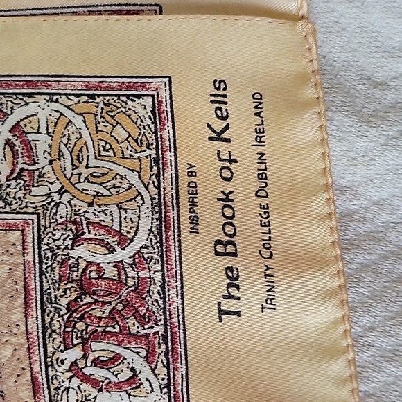 The Book of Kells Scarf Dublin Ireland - Picture 2 of 5